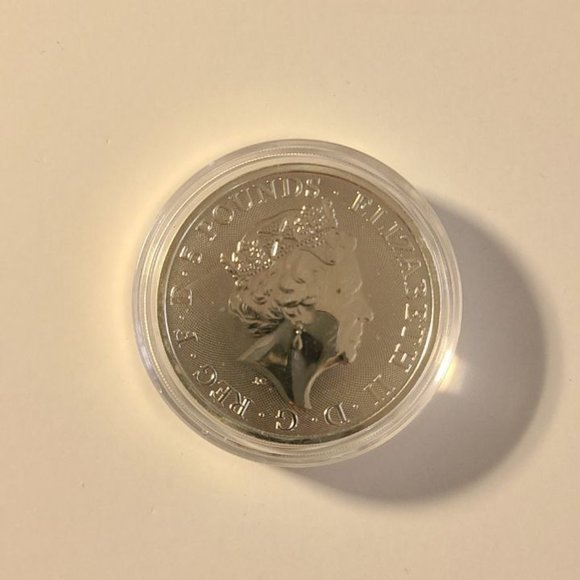 2021 Queens Beast White Greyhound Of Richmond BU 2oz Silver .9999 Fine - Picture 2 of 4